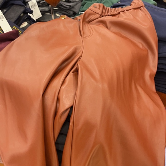 NWT INC ORANGE/BROWN 🧡🧡🧡FAUX LEATHER PANTS - Picture 2 of 2